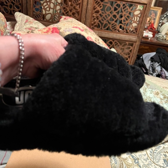 Ugg OH Yeah Slides size 9 - Picture 12 of 13